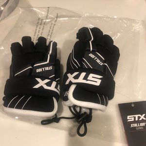STX Stallion Lacrosse Gloves - Size 8 (XS)